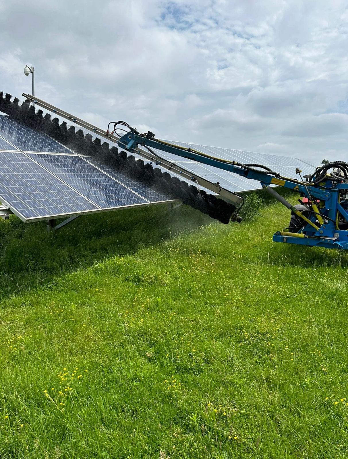 Solarpark Reinigung Fulda